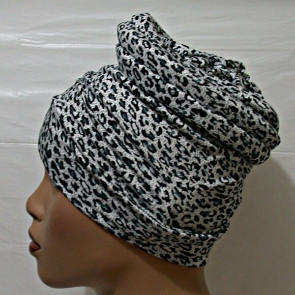 Black and White Leopard Print Fashion Cap - Picture 3 of 6
